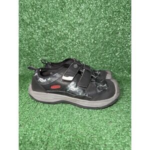 Keen Speed Hound Kids Youth Size 2Y Walking Comfort Slip On Sneakers Black Camo